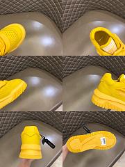 Ve1sace Sneaker 8 - 2