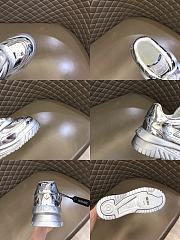 Ve1sace Sneaker 9 - 2