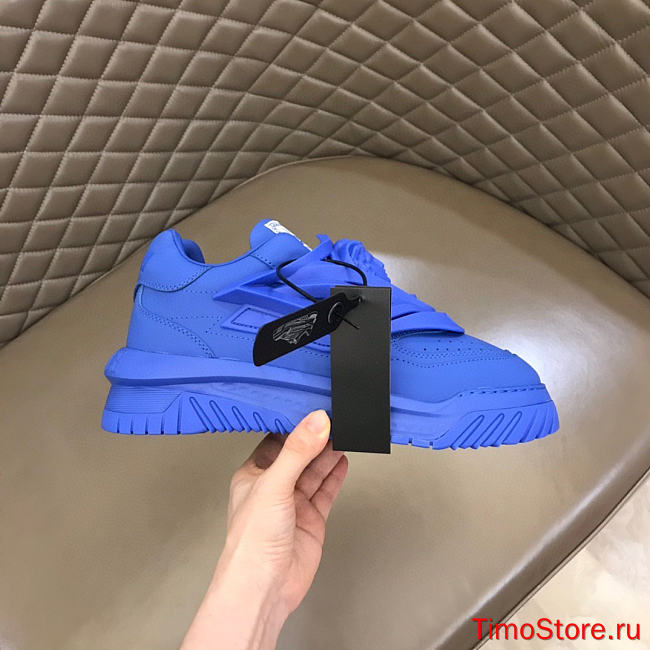 Ve1sace Sneaker 10 - 1