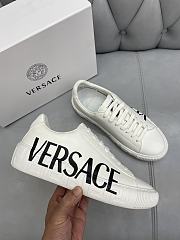 Ve1sace Sneaker 12 - 2