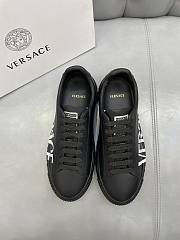 Ve1sace Sneaker 13 - 2