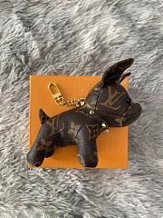 1v charms - 1