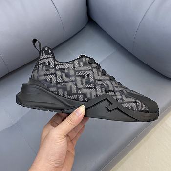 Fend1 sneaker 2