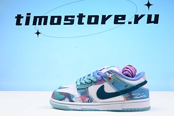 Futura Laboratories x Nike SB Dunk Low FL HF6061-400