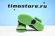The Powerpuff Girls x Nike SB Dunk Low  FZ8319-300 - 3