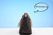 1ouis Vu1tton Monogram V Tote BB  - 3