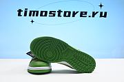 Nike Dunk Low Chlorophyll  DJ6188-300  - 2