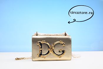 DOLCE & GABBANA 21cm