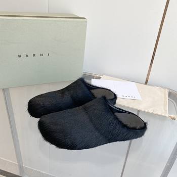 marni slides