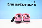 The Powerpuff Girls x Nike SB Dunk Low “Blossom”  FD2631-600  - 4