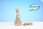 1ouis Vu1tton Nue Camélia 25cm - 4