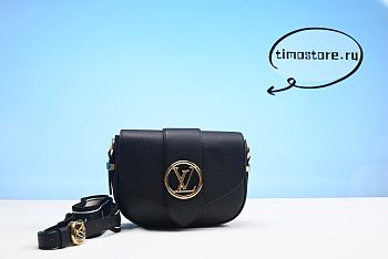 1ouis Vu1tton  croissant pm 21CM