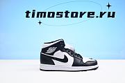 Jordan 1 Mid Panda (Women's) DV0991-101 - 4