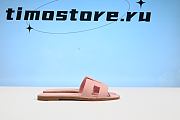 Herme5 slide - 3
