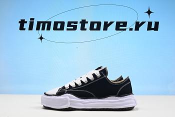 MAISON MIHARA YASUHIRO PETERSON LOW TOP SNEAKERS 