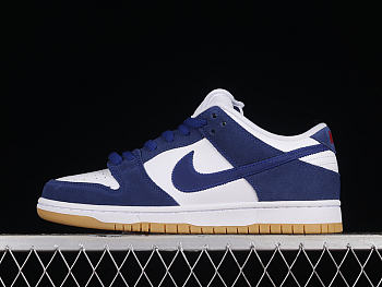  Nike SB Dunk Low Los Angeles Dodgers DO9395-400