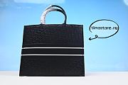   D1or Book Tote   Soleil Macramé  41cm - 2