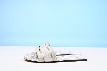 D1or women sandal 