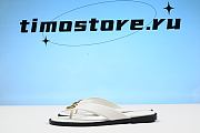Gvcci Unisex GG Interlocking G Thong Sandal White Leather Flat flats - 1