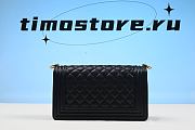 chene1 Black Quilted Caviar New Medium Boy Bag 25cm - 3