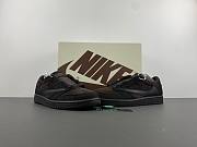  Travis Sco tt x Air Jordan 1 Low OG  DM7866-202 - 1