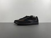  Travis Sco tt x Air Jordan 1 Low OG  DM7866-202 - 5
