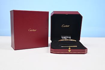 Cartier bracelet Full of diamonds
