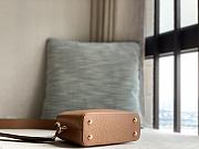 LV-Capucines brown - 4