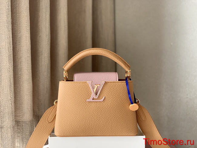 LV Capucines  light brown 21cm - 1