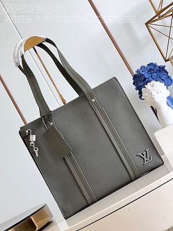 LV AEROGRAM TOTE  grey 36.5*34*13cm