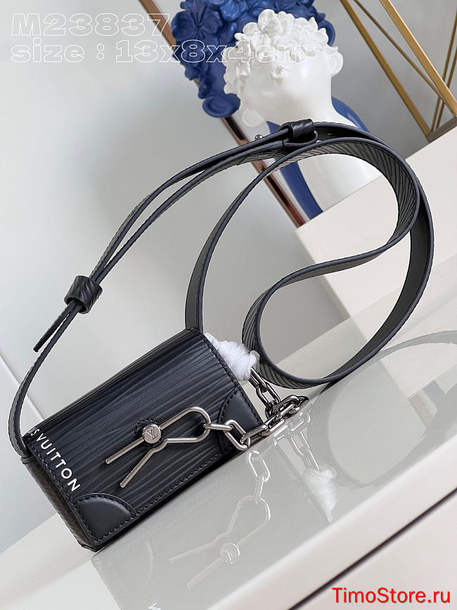 LV micro steamer black 13*8*4.5cm USD 355.00  - 1