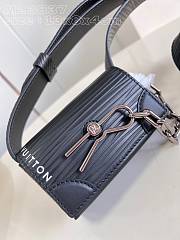 LV micro steamer black 13*8*4.5cm USD 355.00  - 4