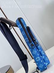 lv avenue Chest bag blue M23782 20*31*7cm - 2