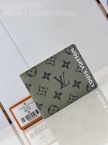 lv wallet 11*8cm