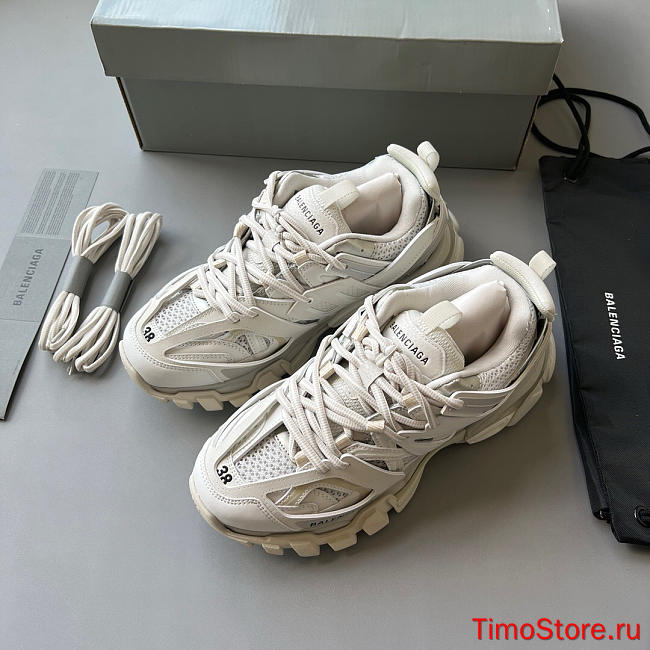 Balenciaga track 3.0 charge - 1