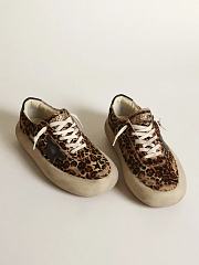 Space-Star shoes in leopard-print pony skin with black leather star and heel tab - 3