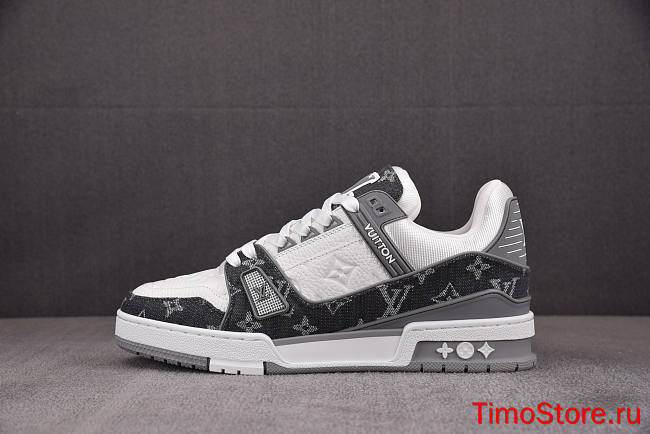LOUIS VUITTON Trainer grey white printing 61 - 1