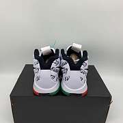 nike kyrie 4  - 2