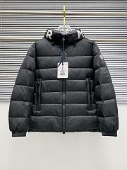 moncler down jacket  black and white - 1