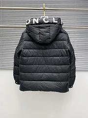 moncler down jacket  black and white - 3