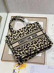 dior book tote mini 26cm 02 - 2