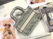 dior book tote mini 22.5cm 02 - 5