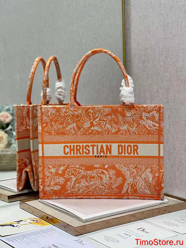 dior book tote S 36cm 02 - 1