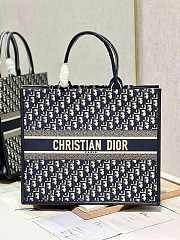 dior book tote L 41cm 02 - 1
