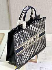 dior book tote L 41cm 02 - 2