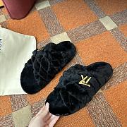 LV 2024 winter fur slippers 01 - 3