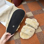 LV 2024 winter fur slippers 08 - 2