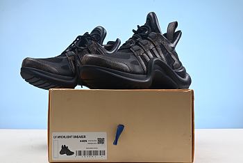 lv sneaker euro 44