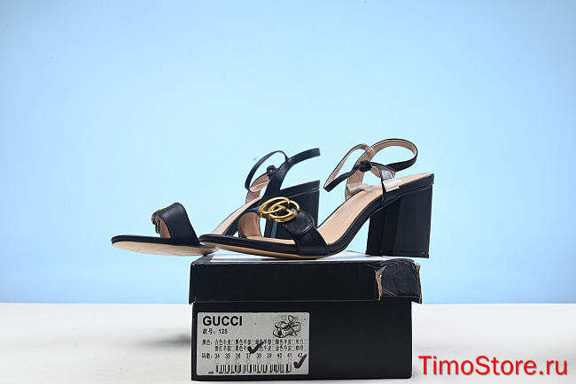 sandal 42 - 1