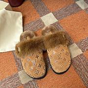 LV 2024 winter fur slippers 14 - 4